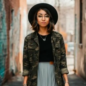 Meet your Posher, Melissa